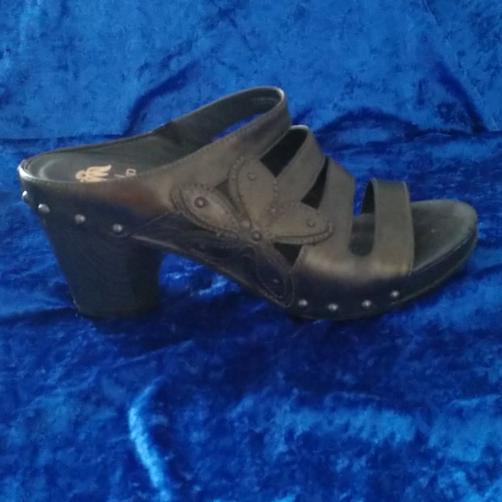 Dansko Leather Slip-on 3 1/4" Gladiator Sandal